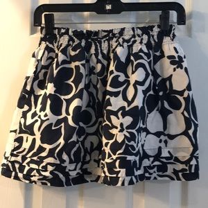 Lands’ End Small (7-8) Navy Blue/White Skirt